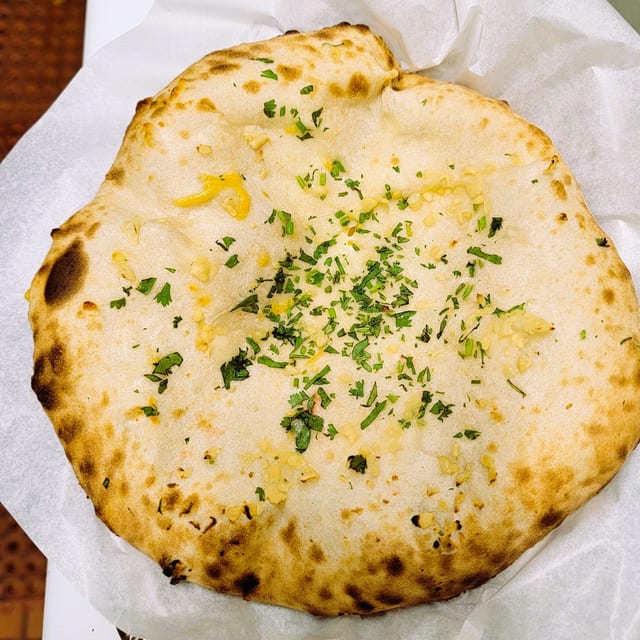 Garlic Cheese Nan.