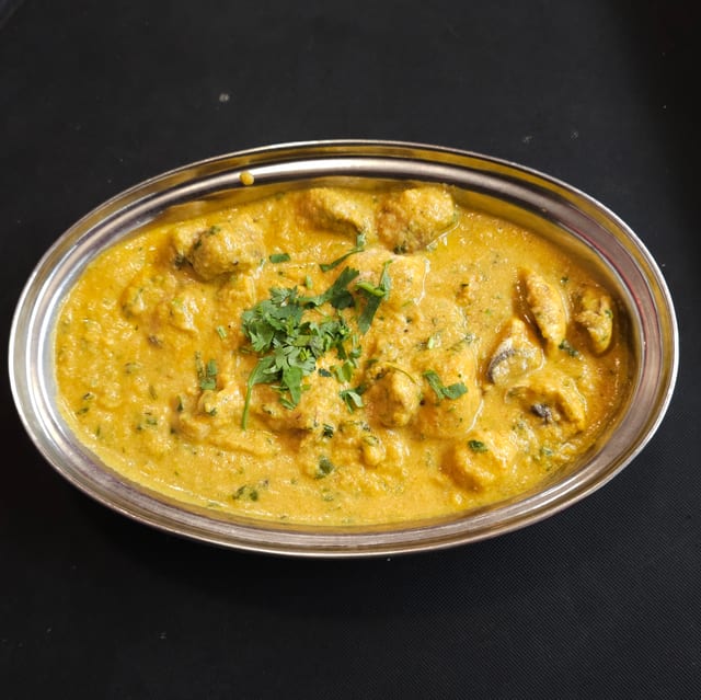 Chicken Akbari.