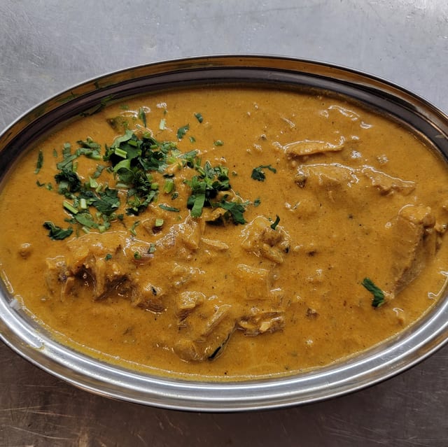 Akbari Lamb.